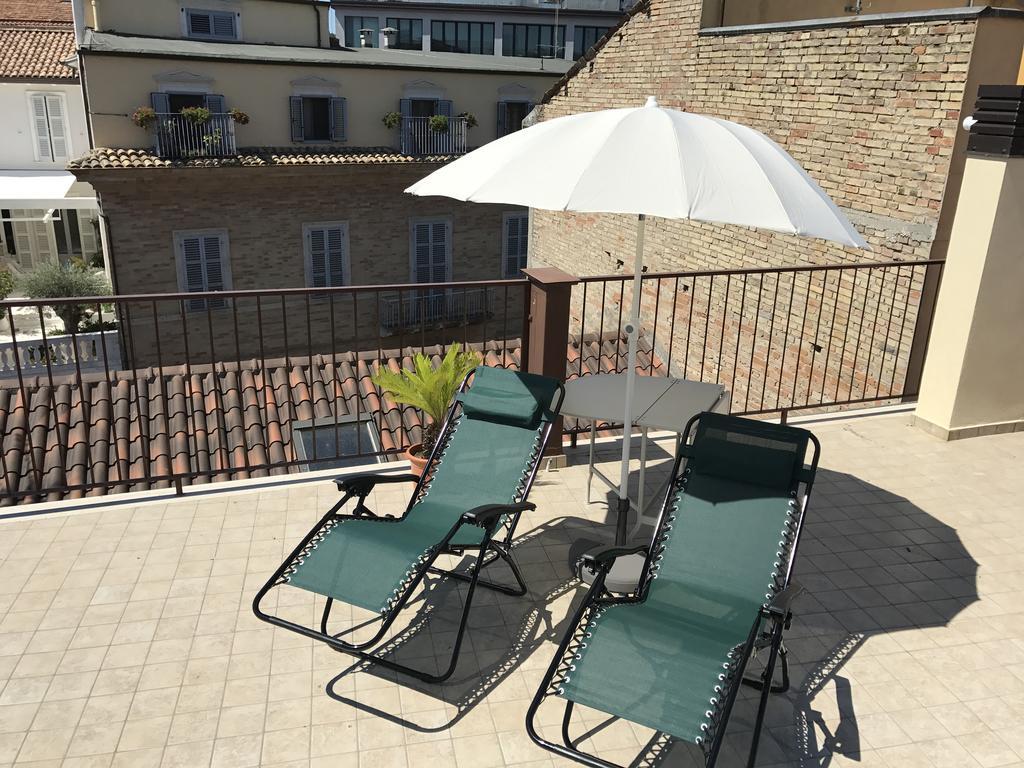 Mario Al Borgo Hotel San Benedetto del Tronto Exterior photo