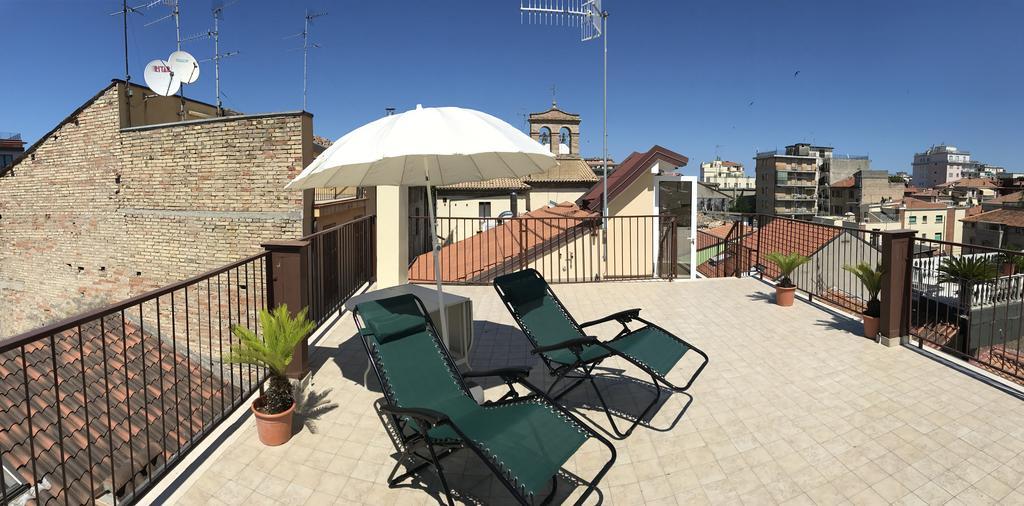 Mario Al Borgo Hotel San Benedetto del Tronto Exterior photo